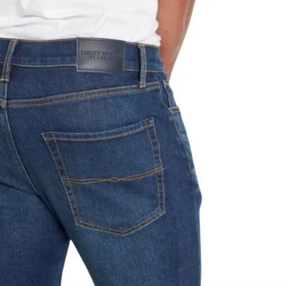 Lucky Brand Denim Jeans Size 32/32 410 Athletic Slim Leg Blue Cotton Medium Wash - Picture 2 of 13
